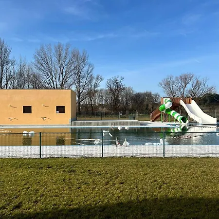 La De Izan Gumiel de Izan