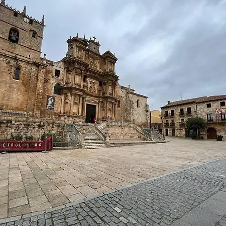 Apartment La De Izan