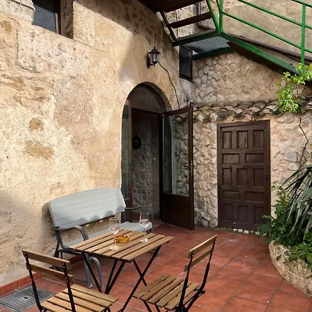 La De Izan Apartment *