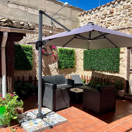 La De Izan Apartment